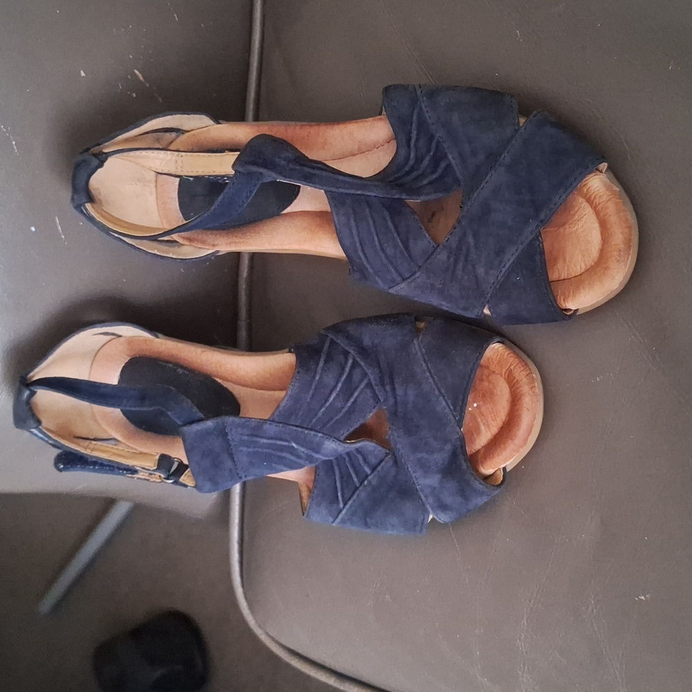 Earth Suede Heels
